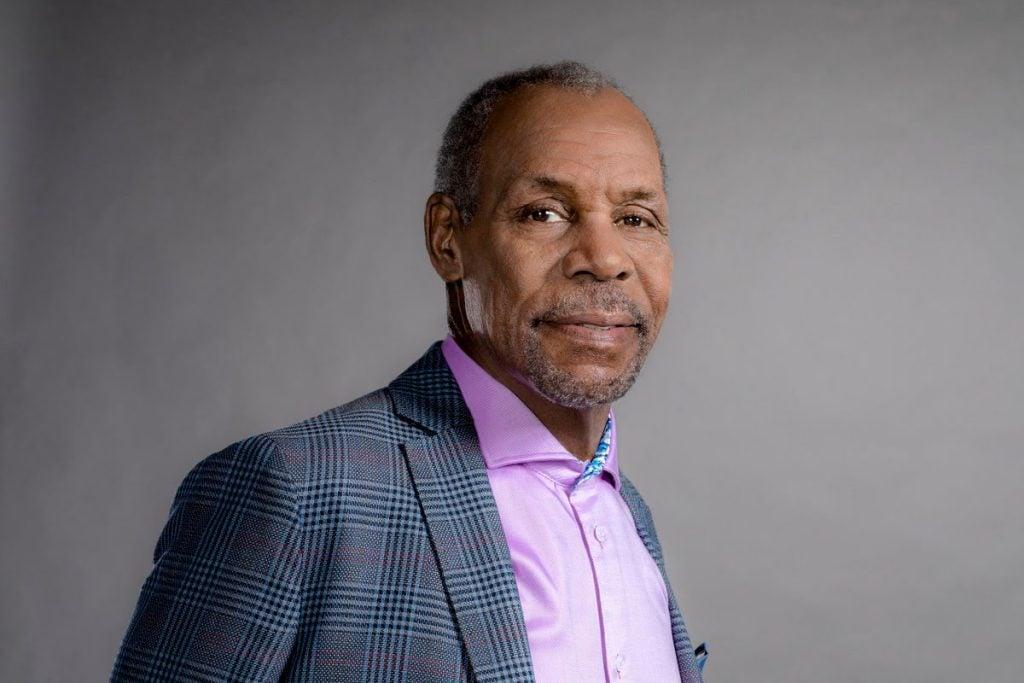 Danny Glover Income