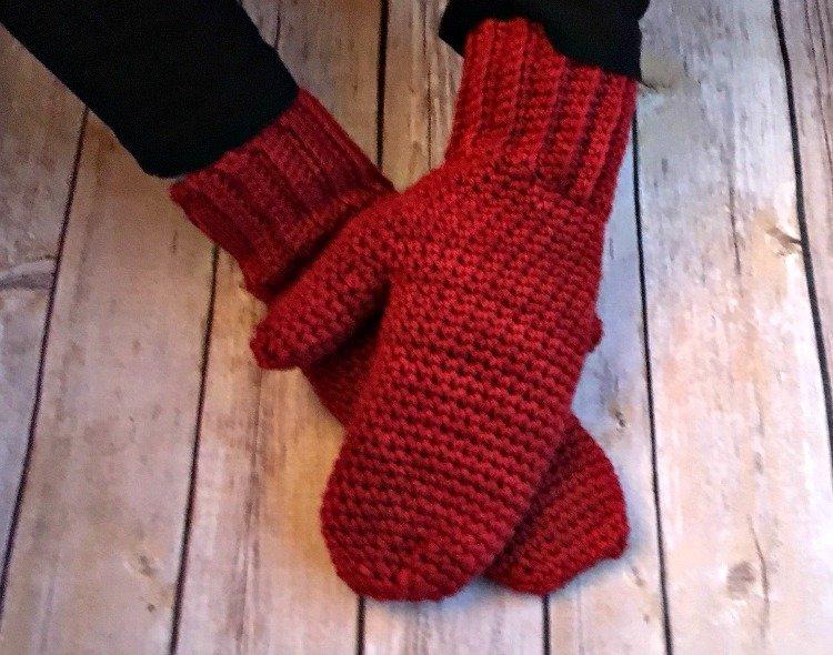 Basic Mittens - Free Crochet Pattern