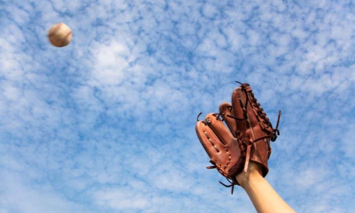 baseball-glove-size-by-age