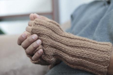 DIY easy fingerless gloves