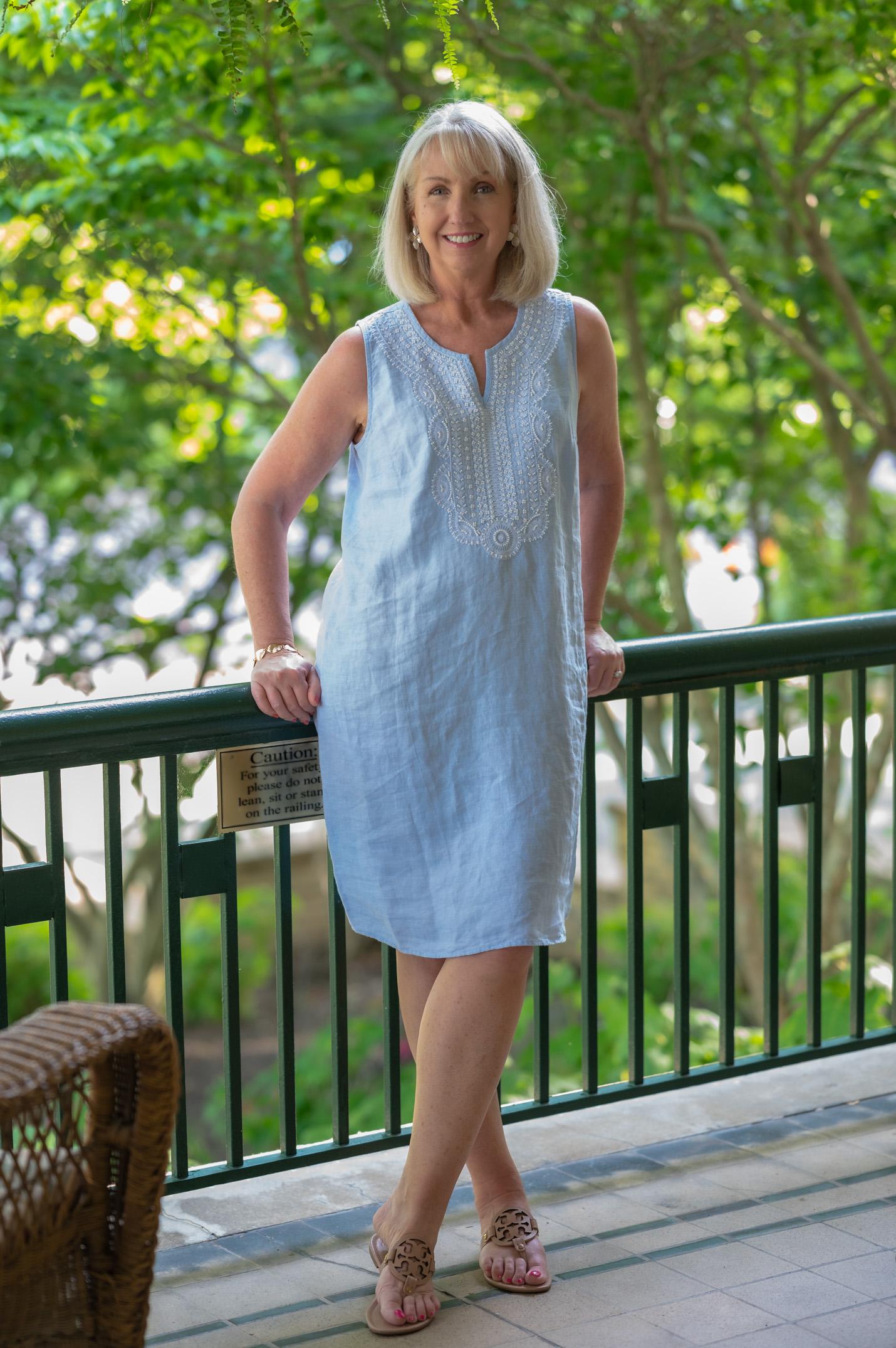Pretty Linen Dress for a Hot and Humid Day