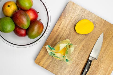 Ideal Wrap Mango - How to save half a mango