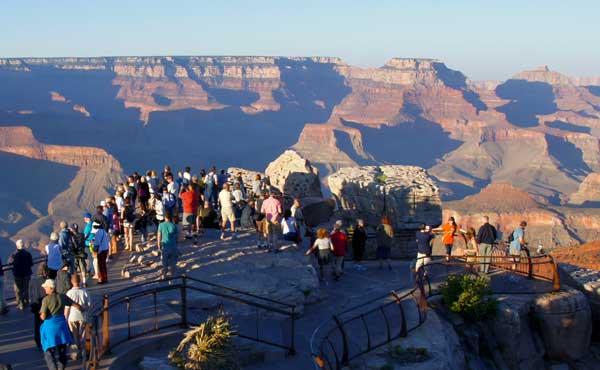 Which Rim of Grand Canyon is best - Mather Point Overlook - South Rim