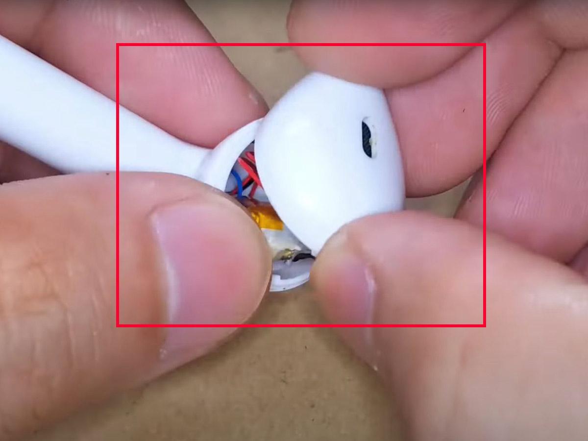 Turn on the Bluetooth earbuds by pressing the power button. (From: Youtube/Creative & Duck)