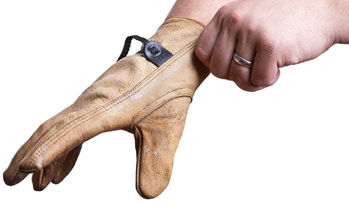 how to shrink leather gloves