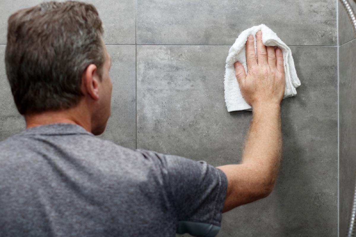 mean wiping down shower with rag, how often you should replace your cleaning supplies