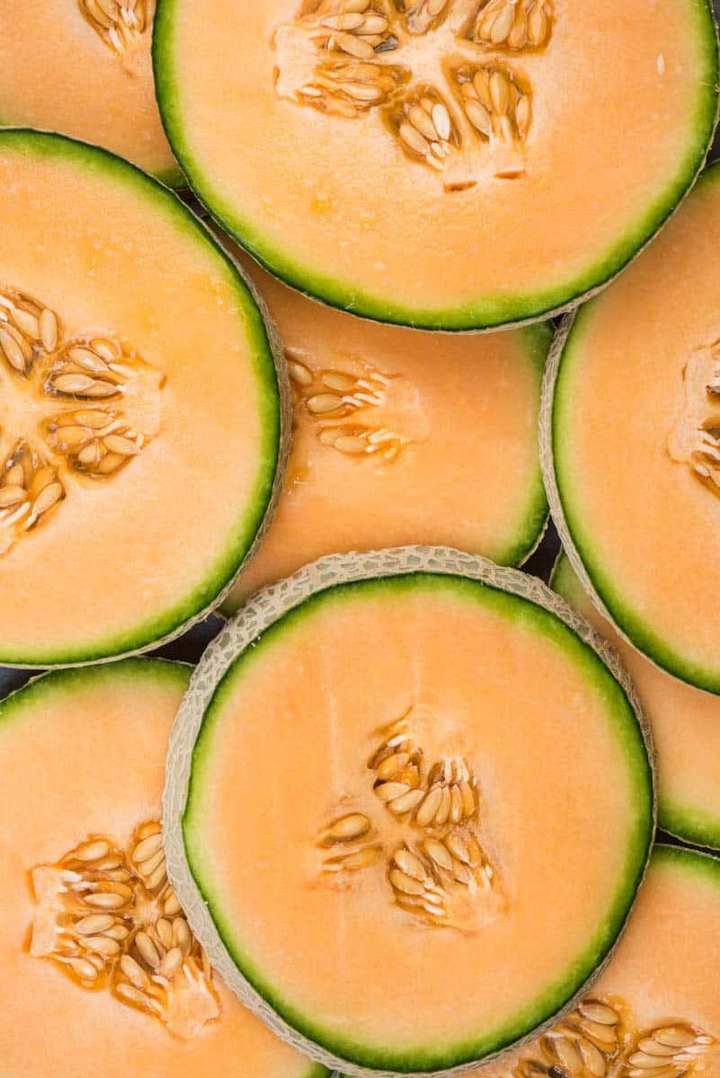 Round slices of a ripe cantaloupe melon