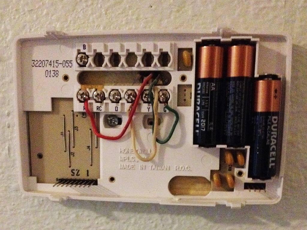 thermostat_wires_no_c_wire