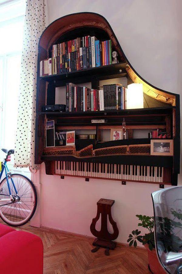 wall-shelf-old-piano