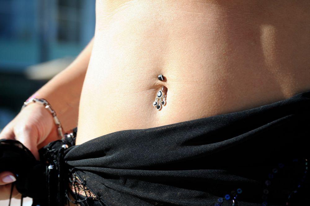 When Can I Change My Belly Ring: Belly button piercing