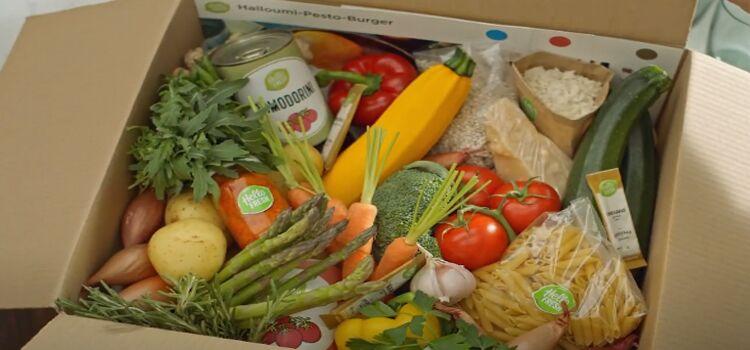 Hello Fresh box with vegetable ingredients