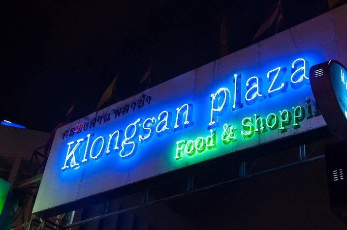 Klongsan Night Market in Bangkok