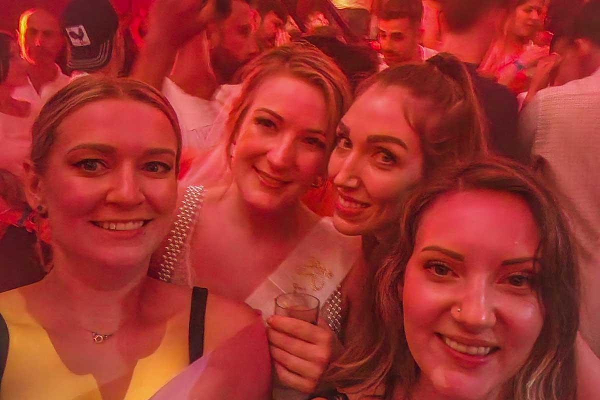 Bailey and her friends take a selfie at Coco Bongo in Mexico