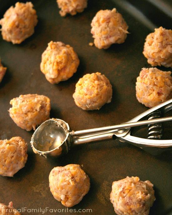 Easy tips for making sausage balls. Can