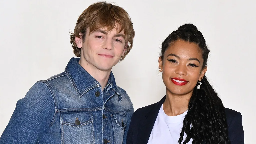 Ross Lynch Jaz Sinclair