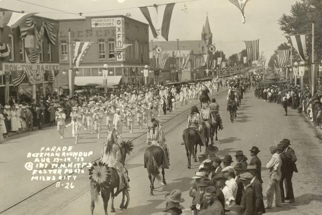 Bozeman Indian Parade 1913 Photo