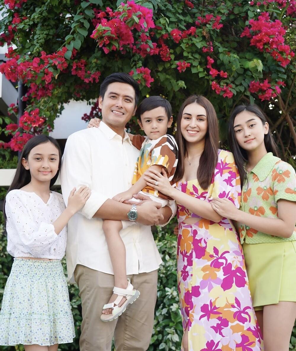 Alfred Vargas and Yasmine Vargas welcome fourth baby Aurora Sofia E. Vargas
