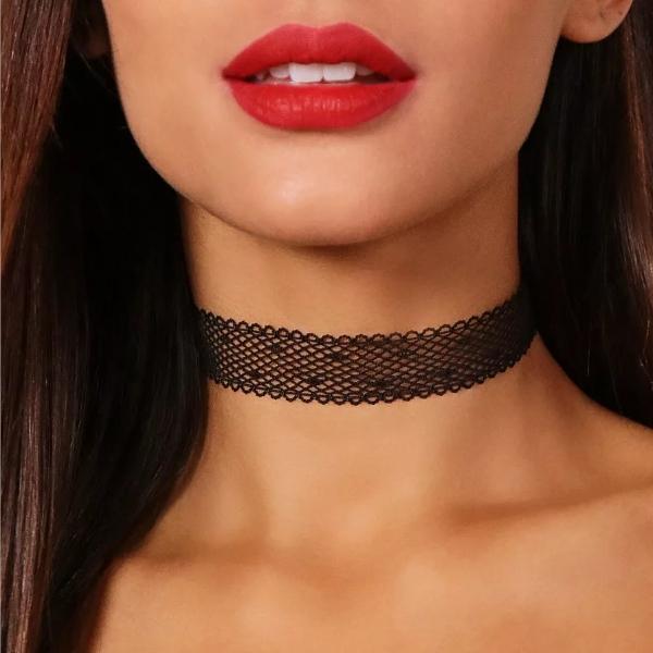 What Do Guys Think Of Chokers