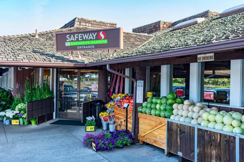 Safeway Community Markets store exterior