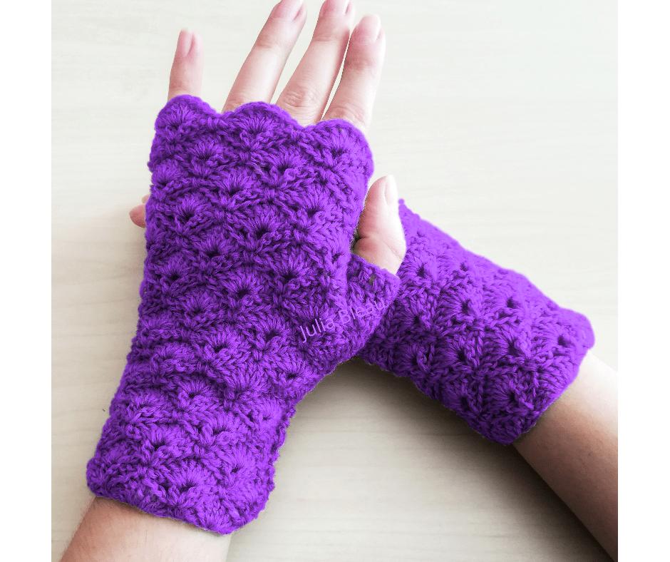 How to crochet The Shell Stitch Fingerless Mittens
