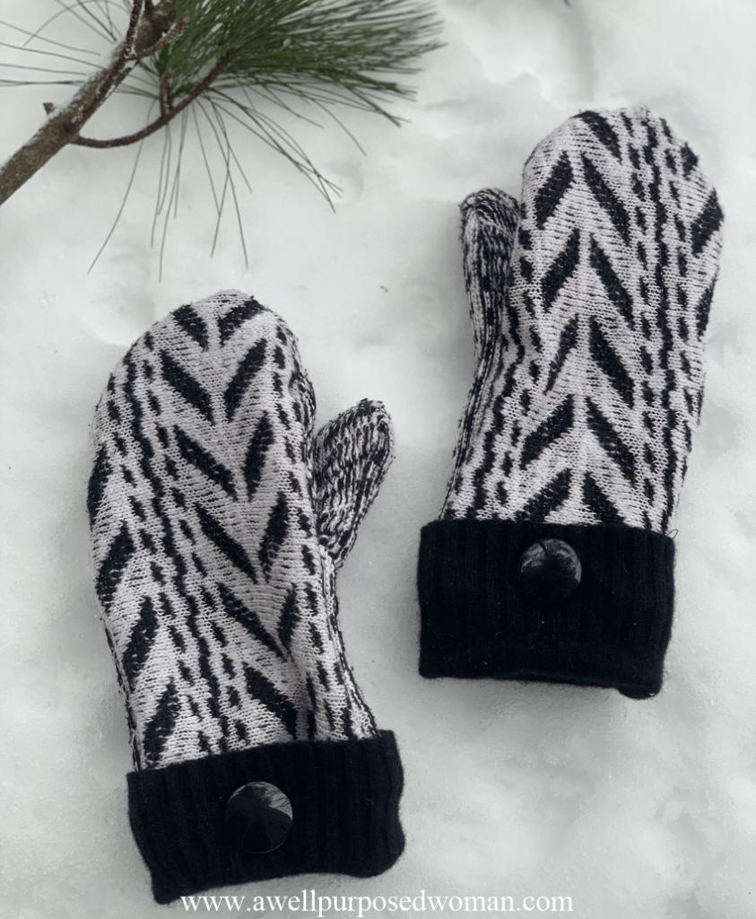 How to Make Sweater Mittens Free Pattern