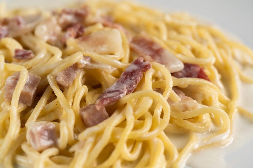 turkey bacon carbonara