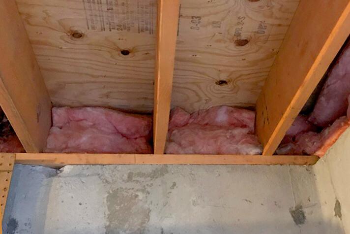 fiberglass insulation in band joist