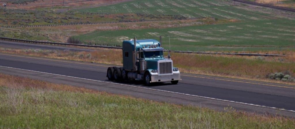 What Bobtailing is & How it Could Cause a Truck Accident