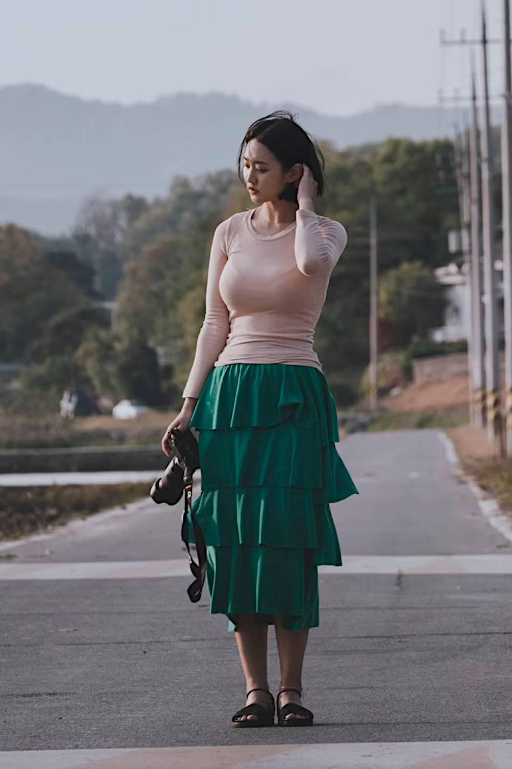 green skirt outfit sandals