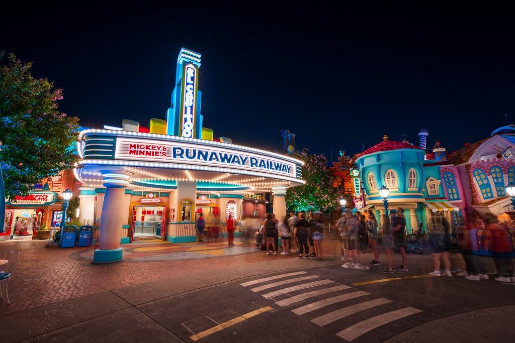 When Will Disneyland Resume Magic Key Annual Pass Sales in 2024?