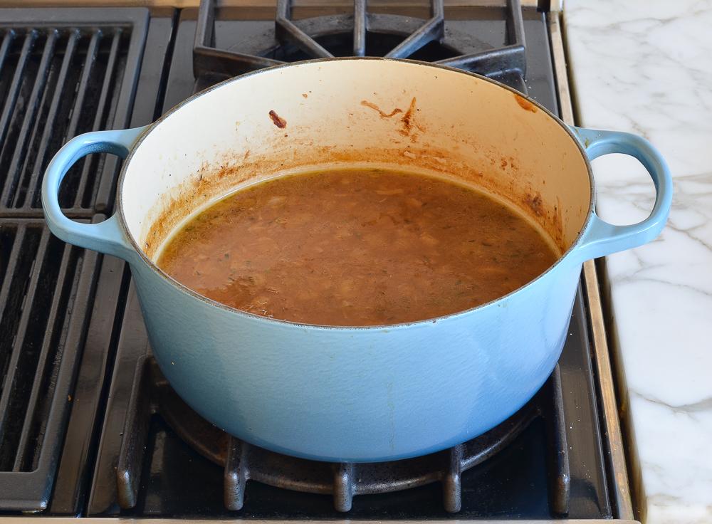 finished french onion soup broth