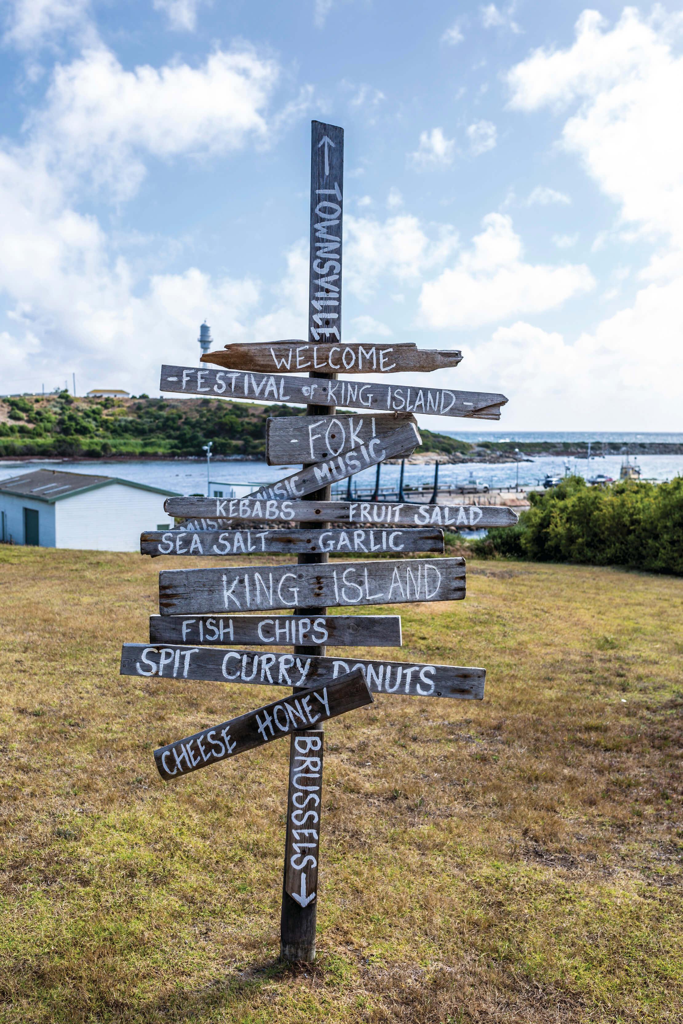 Northwest-Tasmania King-Island Currie 129721-2