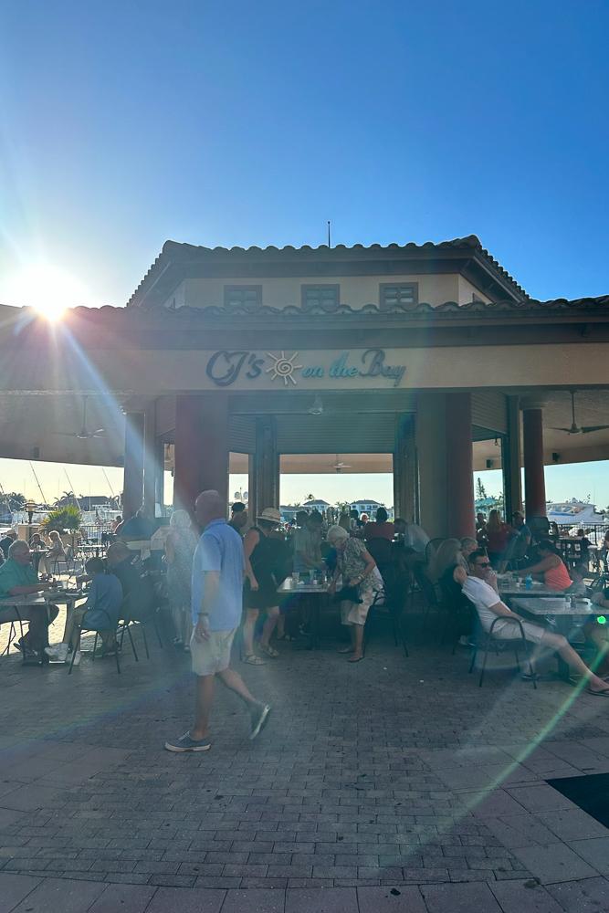 Marco Island restaurants - The Deck at 560