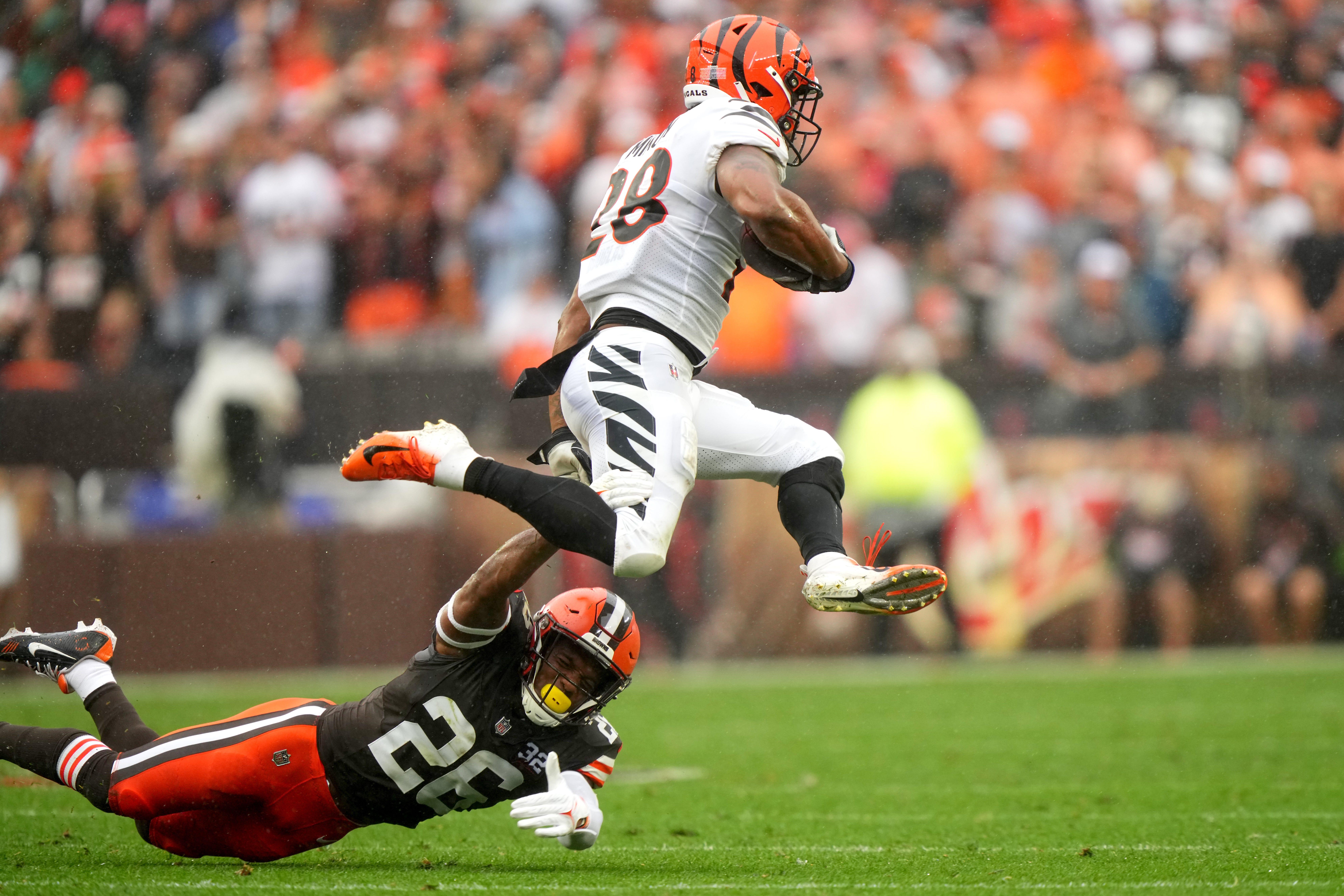 The Cincinnati Bengals (8-8) will take on the Cleveland Browns (11-5) at Paycor Stadium on Sunday, Jan. 7. Kickoff is set for 1 p.m. ET.