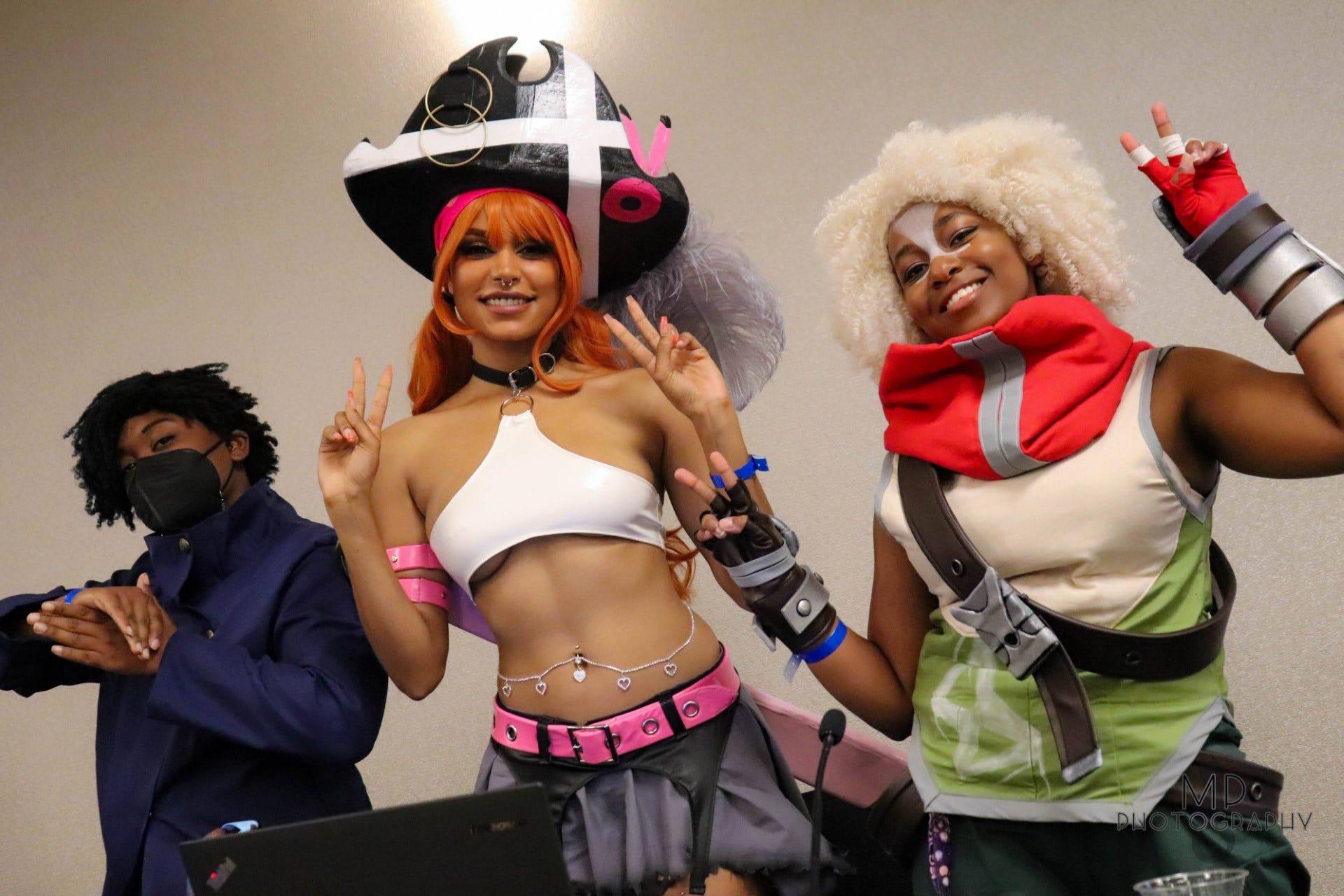 Cosplayers pose at Dream Con 2022. This year is Dream Con