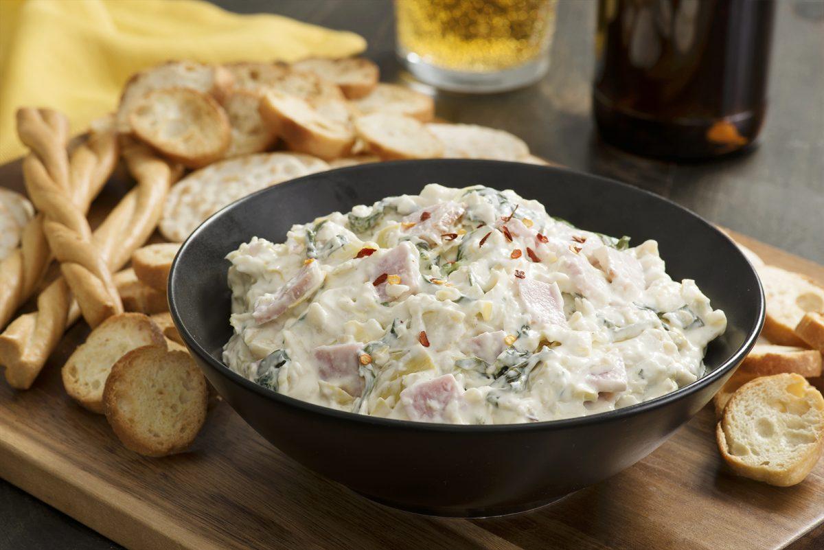 Slow-Cooker Ham, Spinach and Artichoke Dip