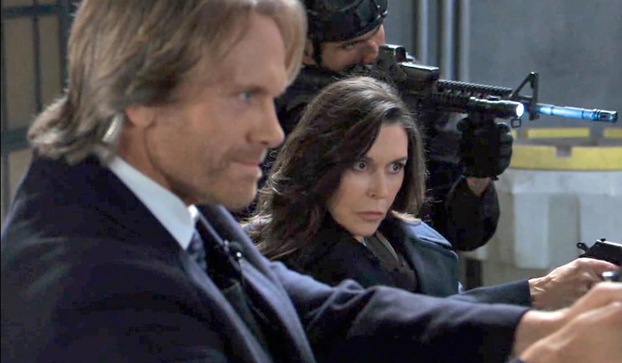 Anna and John guns drawn GH