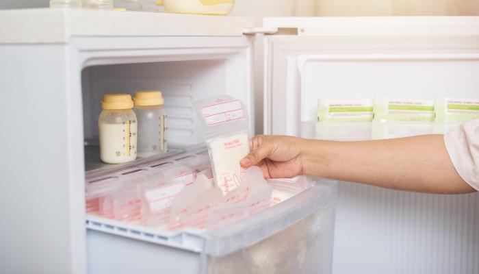 Breast milk frozen in plastic storage bags for baby.
