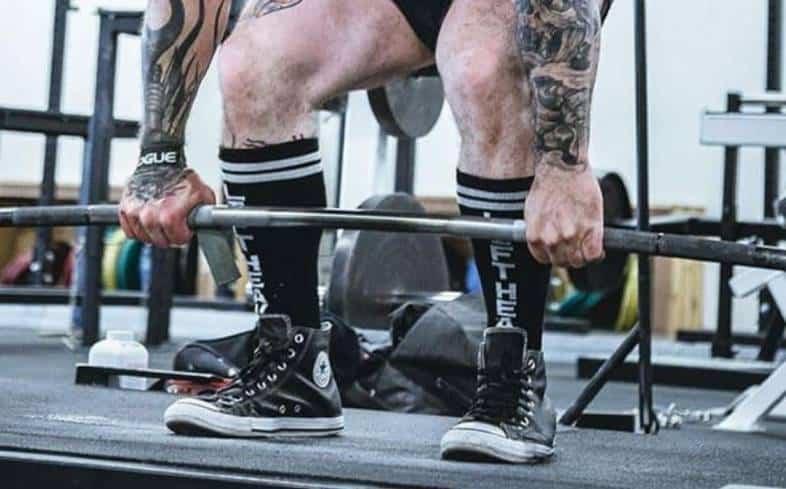 don’t stand with your feet outside shoulder-width apart in the deadlift