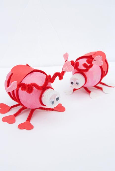 40+ Awesome Pipe Cleaner Crafts - Water Bottle Love Bugs