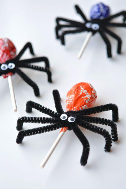 40+ Awesome Pipe Cleaner Crafts - Lolly Pop Spiders