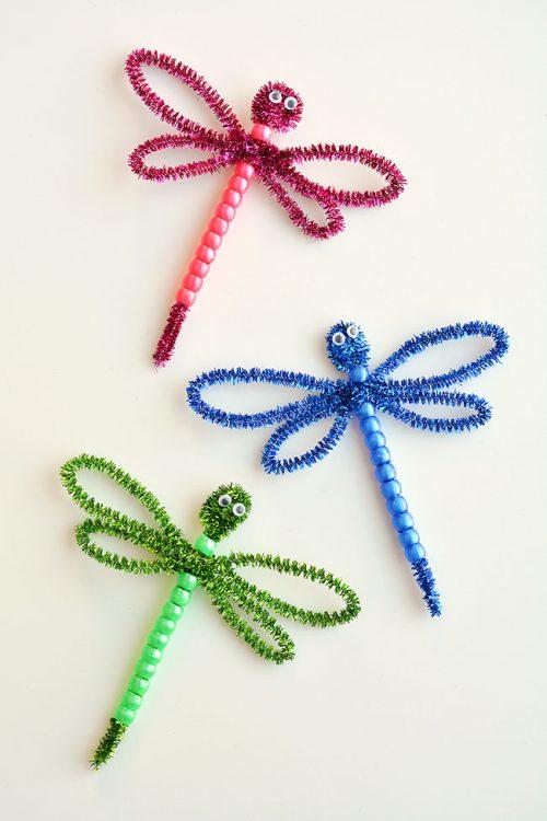 40+ Awesome Pipe Cleaner Crafts - Pipe Cleaner Dragonflies