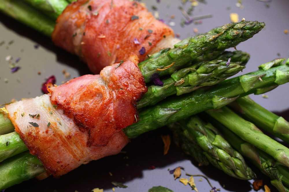 Bacon wrapped asparagus