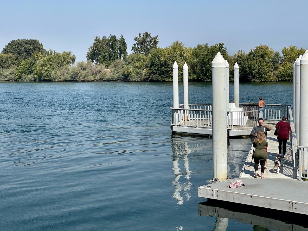 docks on the sacramento river near Isleton