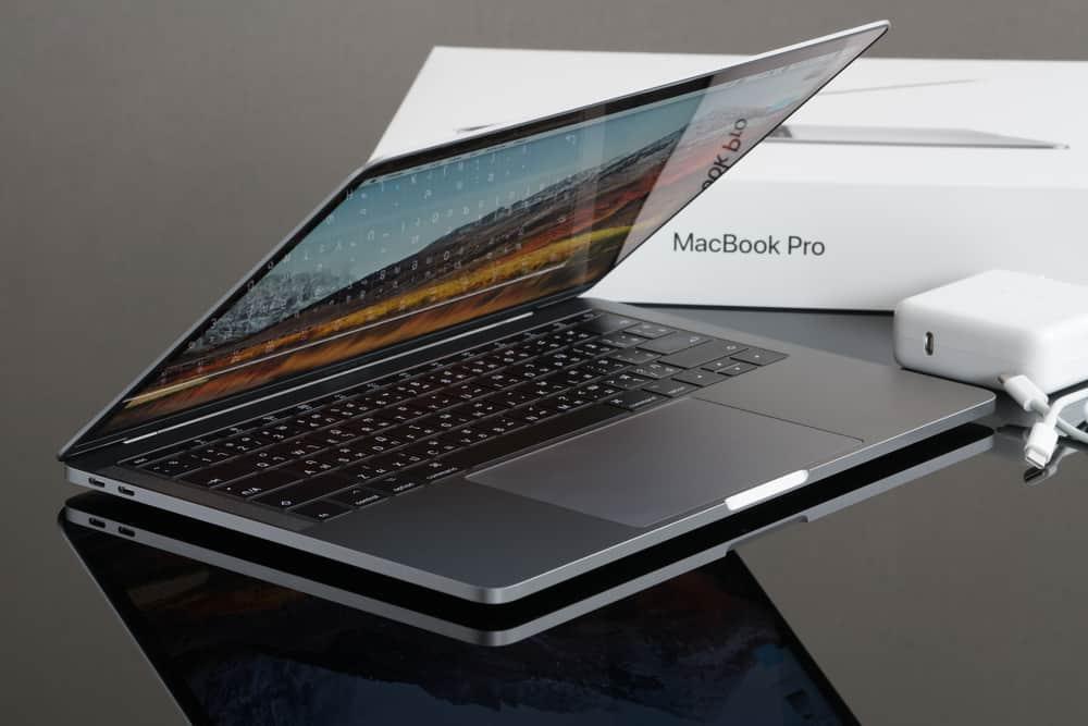 Space gray Macbook Pro