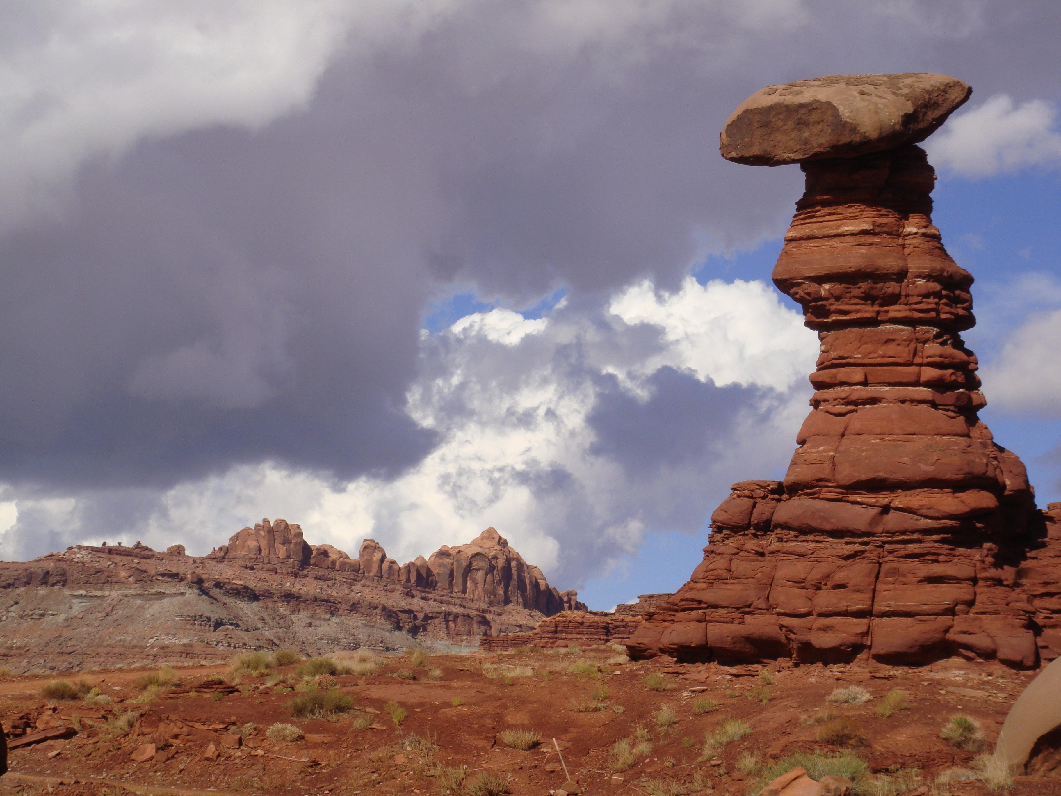 The outside of the rock is tan and weathered, the inside is grey.