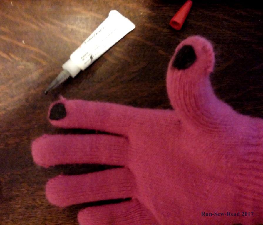 glue-on-glove-rsr