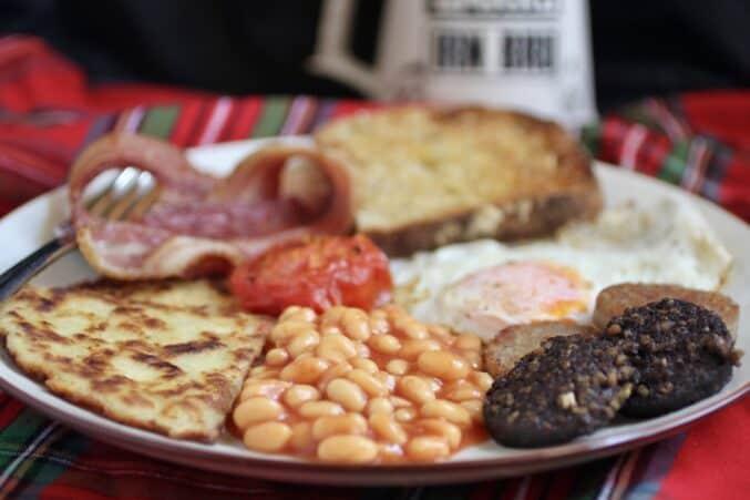 Full Scottish breakfast with an Irn Bru mug